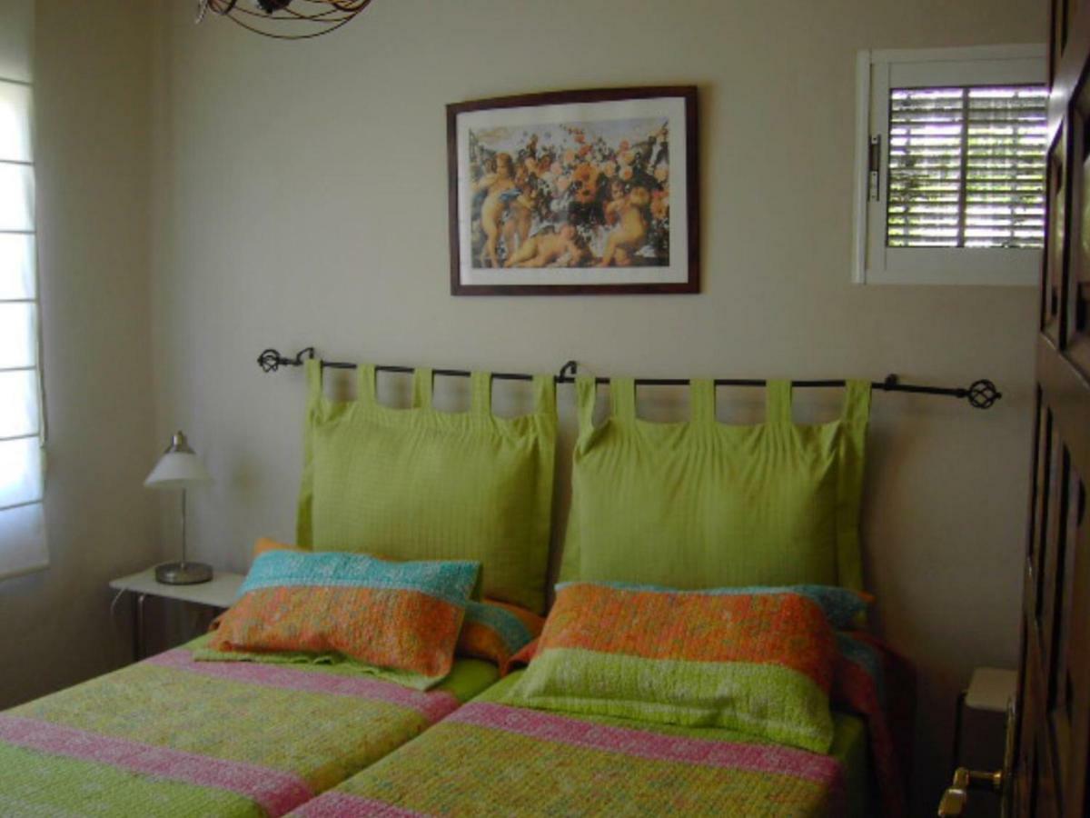 Villa Rosario ตอร์เร เด เบนากาลบอน ภายนอก รูปภาพ